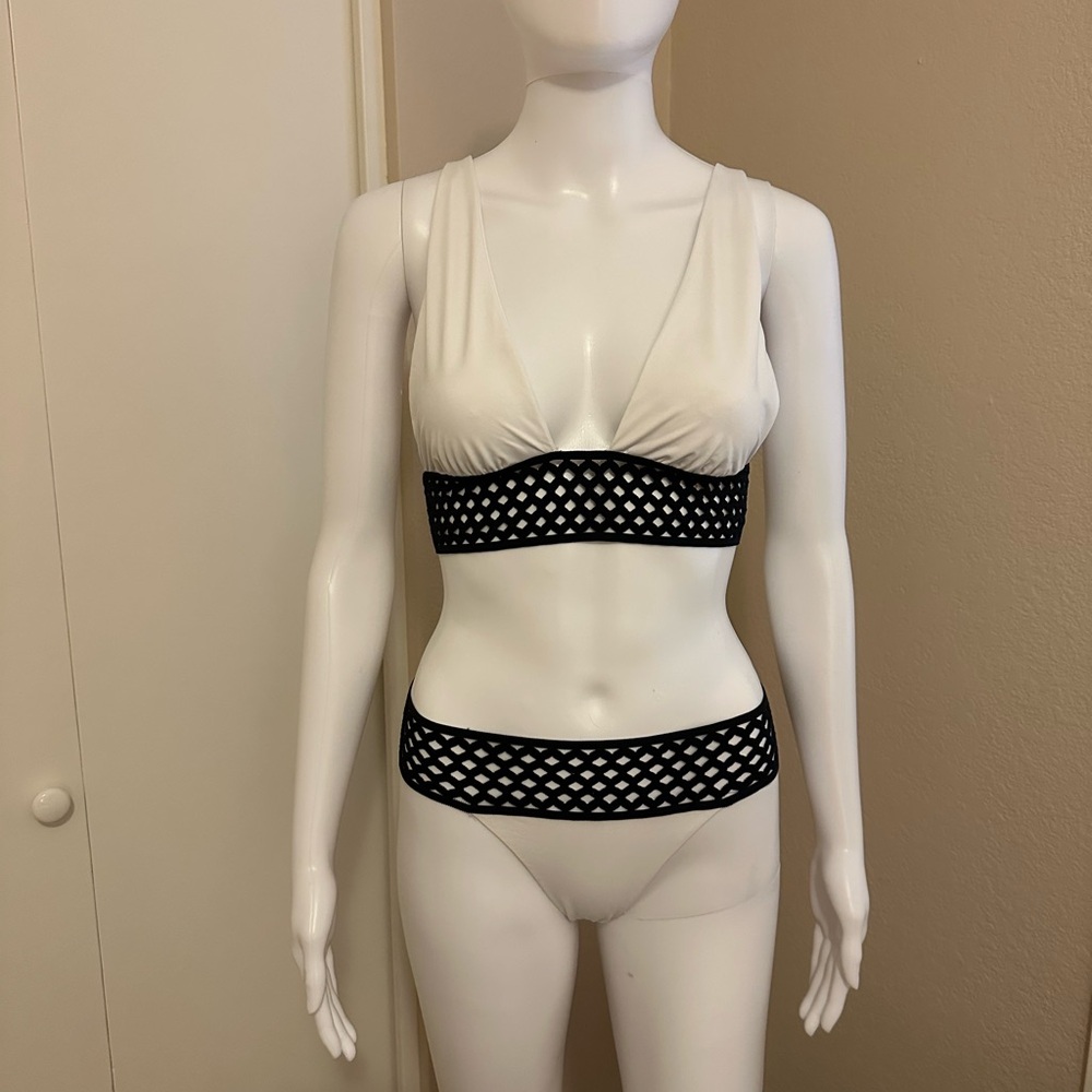 Beach Bunny Black and White Swimwear